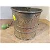 Image 2 : Vintage Flour Sifter