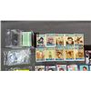 Image 2 : LOT OF ASSORTED FOOTBALL CARDS