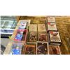 Image 2 : LOT OF ASSORTED BASEBALL CARDS