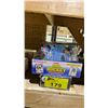 Image 1 : 4 BOXES OF ASSORTED HOCKEY CARDS (SOME SEALED)
