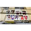 Image 3 : SHELF OF ASSORTED SPORTS CARDS