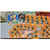 Image 5 : LOT OF ASSORTED SPORTS COLLECTIBLES INCLUDING; 1991 ACE NOVELTY MVP NHL COLLECTOR PINS, STARTING