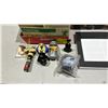 Image 4 : LOT OF ASSORTED STAR WARS COLLECTIBLES INCLUDING; PUZZLE CUBE, FIGURES, SPIN-POP & MORE