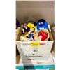 Image 2 : BOX OF ASSORTED M&M'S COLLECTIBLES