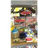 Image 2 : SHELF OF ASSORTED CAR COLLECTIBLES INCLUDING; '56 THUNDERBIRD KIT, AUTOMOTIVE INFO CARDS, DIE CAST