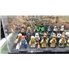 Image 2 : LOT OF ASSORTED LEGO FIGURES IN DISPLAY CASE
