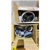 Image 8 : LOT OF ASSORTED ELECTRIC WHEELCHAIR PARTS