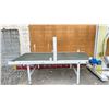 Image 2 : INDUSTRIAL WRAPPING MACHINE WITH CONVEYOR TABLE *REQUIRES FLAT DECK TRUCK*