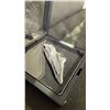 Image 3 : BLACK KYANITE RETAIL $400