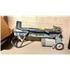 Image 1 : YARDWORKS ELECTRIC LOG SPLITTER
