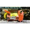Image 1 : LIBERTY PUMPS 331 PORTABLE TRANSFER PUMP