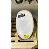 Image 2 : OVE BIDET TOILET WITH REMOTE