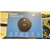 Image 2 : LG MICROWAVE OVEN AND KALORIK SMART ROBOT VACUUM PRO *MAY BE MISSING PIECES/ UNKNOWN