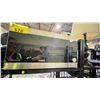 Image 2 : SHELF LOT OF GALANZ EXPRESS WAVE, EUREKA LIGHTSPEED VACUUM AND MORE *UNKNOWN WORKING