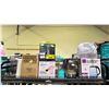 Image 1 : SHELF LOT OF ASSORTED ITEMS INCLUDING; THERMO FLASK WATER BOTTLE, BLENDJET, SALTON CORDLESS
