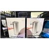 Image 3 : SHELF LOT OF ASSORTED ITEMS INCLUDING; SIMPLE HUMAN SOAP DISPENSERS, SLUMBER CHILL COOLING SHEETS