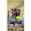 Image 2 : OUTBOUND WINTER BOOTS SIZE 9