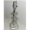 Image 2 : Single lamp / antique
