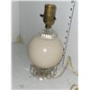 Image 2 : Single lamp / antique