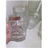 Image 2 : Large Estate Lot of Vitnage Glasses