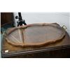 Image 8 : Mid 20th century matched grain walnut, drop leaf tea trolly with removable tray 29" H X 19" W plus t