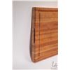 Image 2 : Large hardwood cutting board, 1 1/2" thick, 24" X 18"