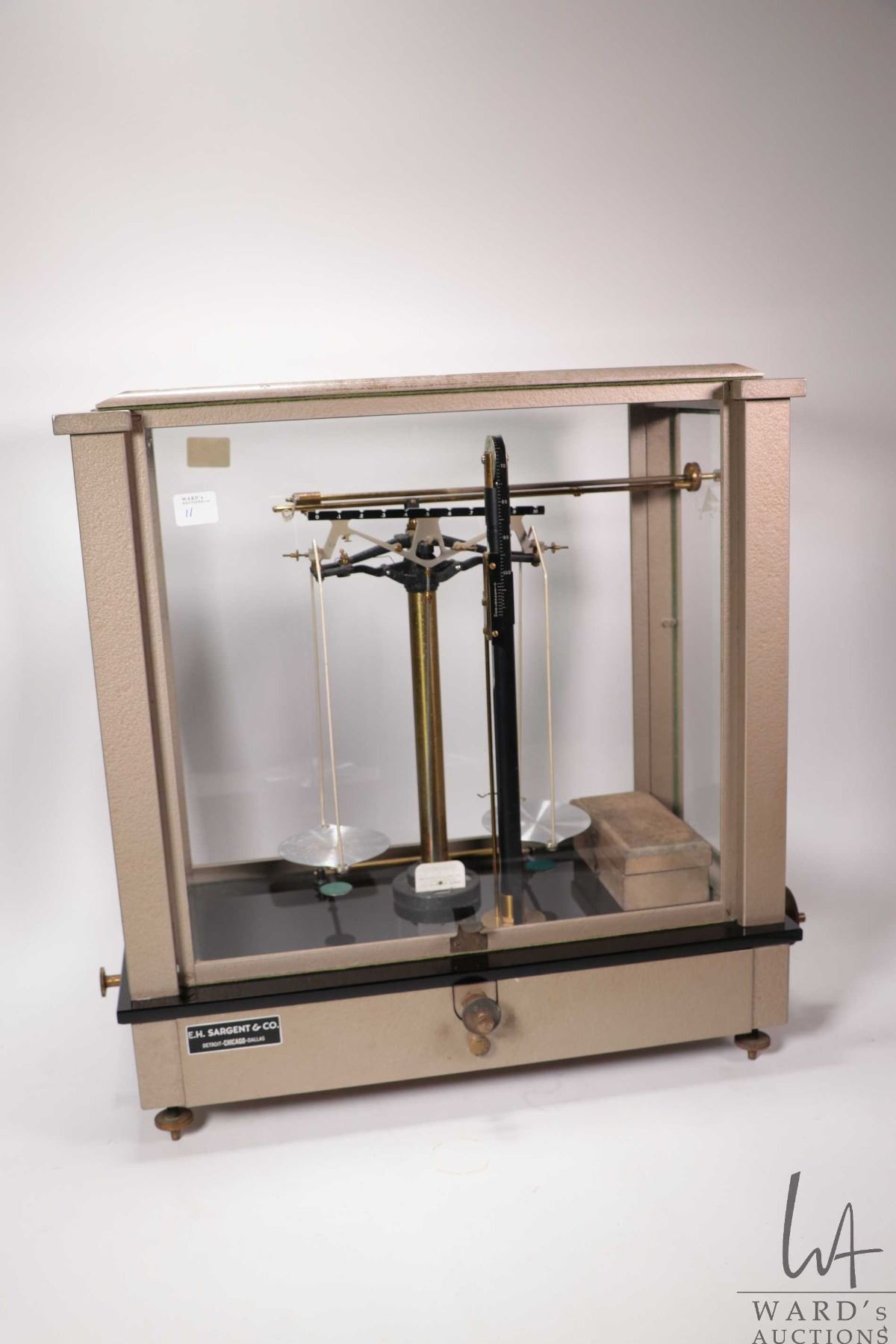 Vintage Scientific balance scale marked WM Ainsworth & Sons Inc. Type ...