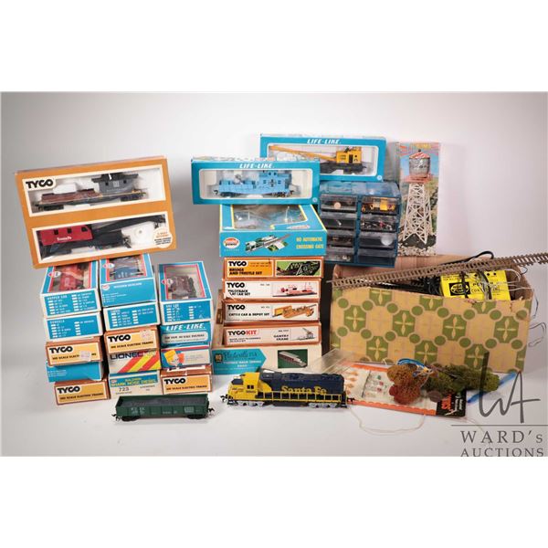Large selection of HO gauge railway rolling stock, engines, and accessories including track and tran