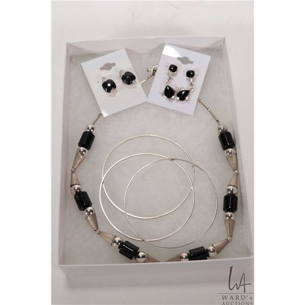 .925 silver bead with black stone 16" neckace, three .925 silver bangles bracelets, black faceted st