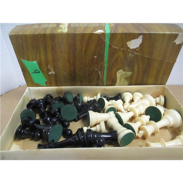 CHESS GAME PIECES