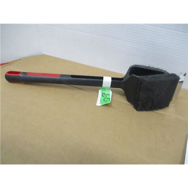 NEW:  3 FUNCTION BBQ BRUSH