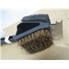 Image 2 : NEW:  3 FUNCTION BBQ BRUSH