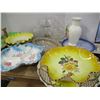Image 2 : BOX C/W DISHES, ETC