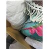 Image 4 : ESTATE:  BOX C/W CUSHIONS, ETC