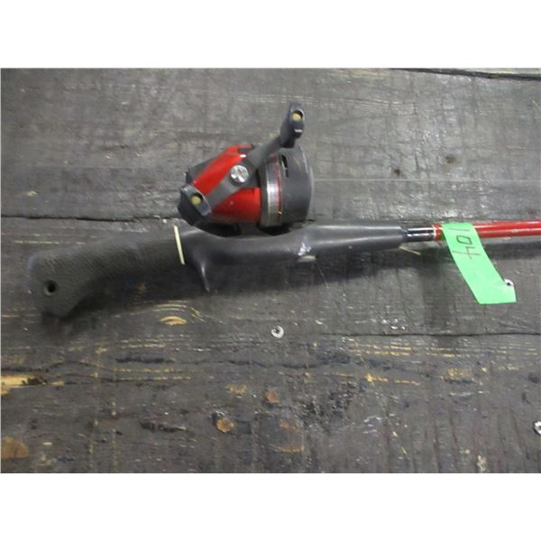 RED FISHING ROD & REEL