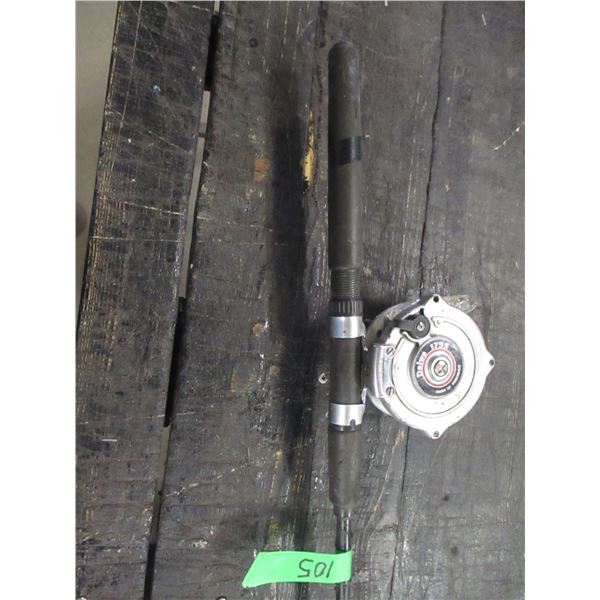 FLY FISHING ROD & REEL