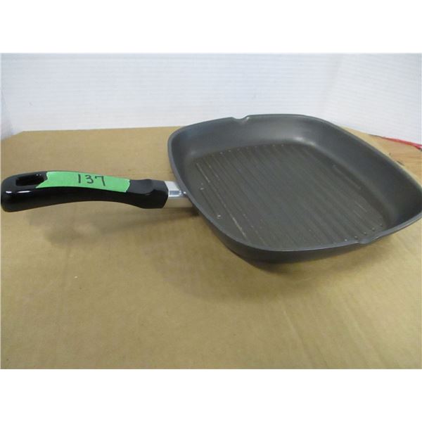 ESTATE:  FRYING PAN