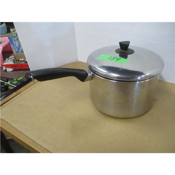 ESTATE:  POT C/W LID