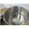Image 2 : ESTATE:  POT C/W LID