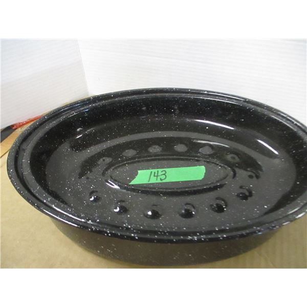 ESTATE:  OVAL ROAST PAN