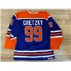 Image 2 : Wayne Gretzky Edmonton Blue And Orange Oilers Jersey Autographed