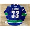 Image 2 : Henrik Sedin Canucks Blue Orca Jersey Autographed