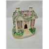 Image 1 : Vintage Pottery House Still Bank