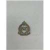 Image 1 : World War I/World War II New Zealand Onward Cap Badge