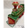 Image 5 : Vintage Battery Operated Japanese Tin Toy Train Engine