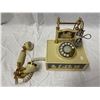 Image 2 : Vintage Decorative Rotary Telephone
