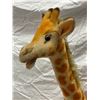Image 3 : Vintage Steiff Giraffe, Missing Button In Ear