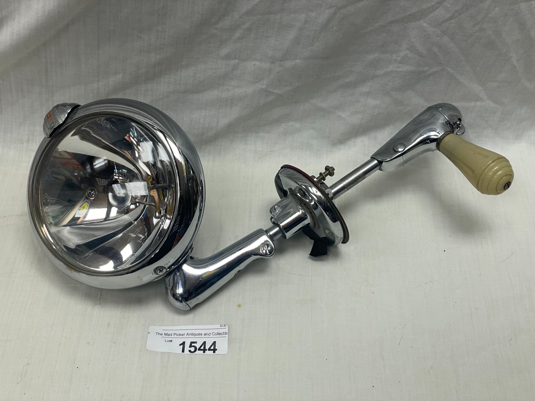 Vintage Unity Model S6 Car Mounted Spotlight - Test Site
