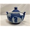 Image 3 : Rare Wedgwood Dark Blue Covered Creamer