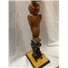 Image 7 : Large Hand Carved First Nations West Coast Figural Totem Pole